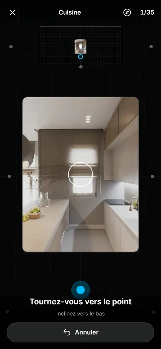 Écran de capture de Vistura Capture, une cuisine dans le cadre : un cercle, un point bleu, la consigne « Tournez-vous vers le point » et, en haut, la carte des photos prises